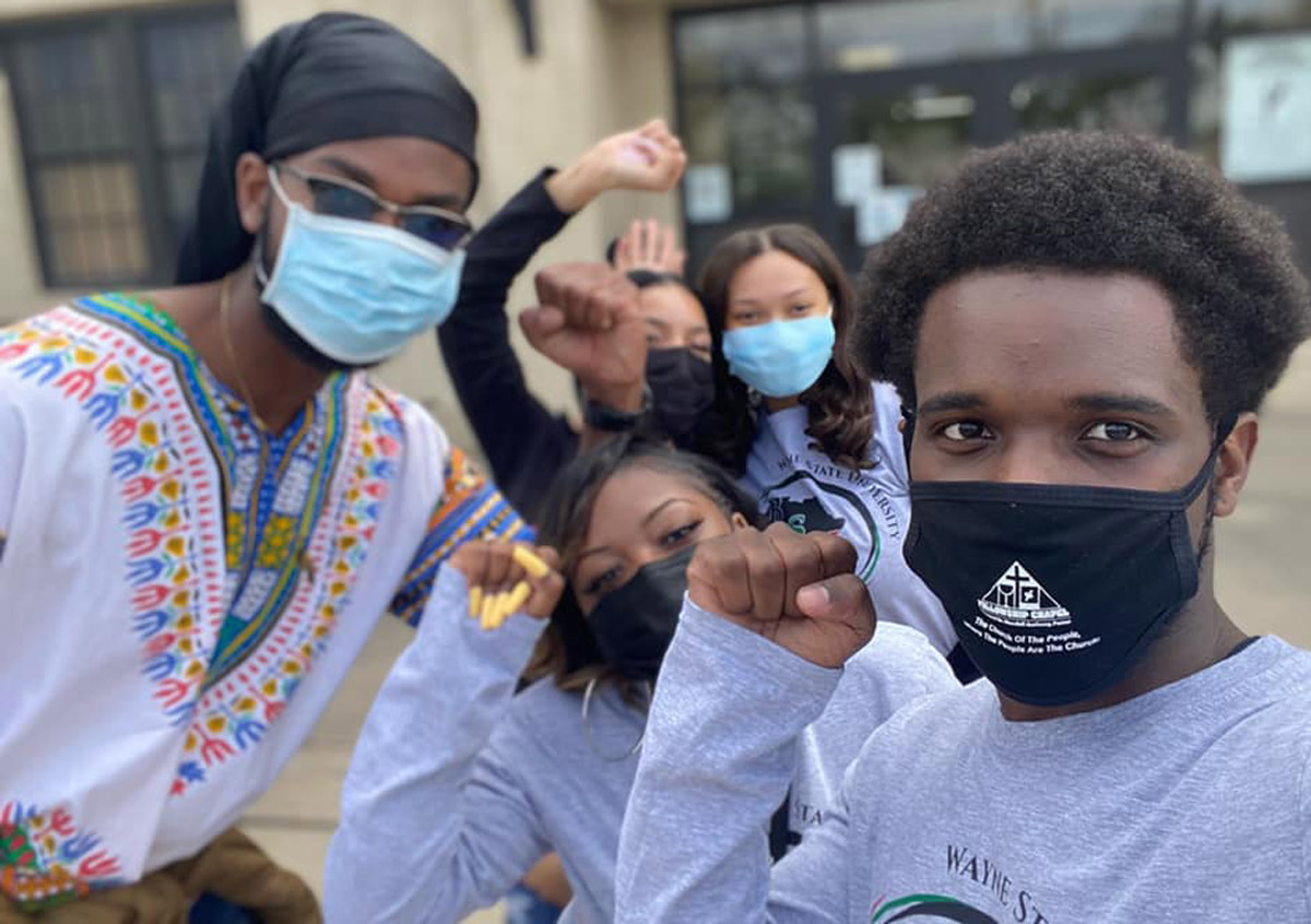 group selfie of Black Student Union